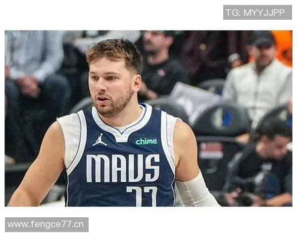 东契奇上半场表现抢眼8投4中斩获16分并贡献4篮板7助攻1抢断1盖帽